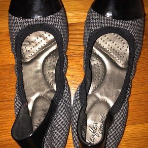 Dexflex comfort flats